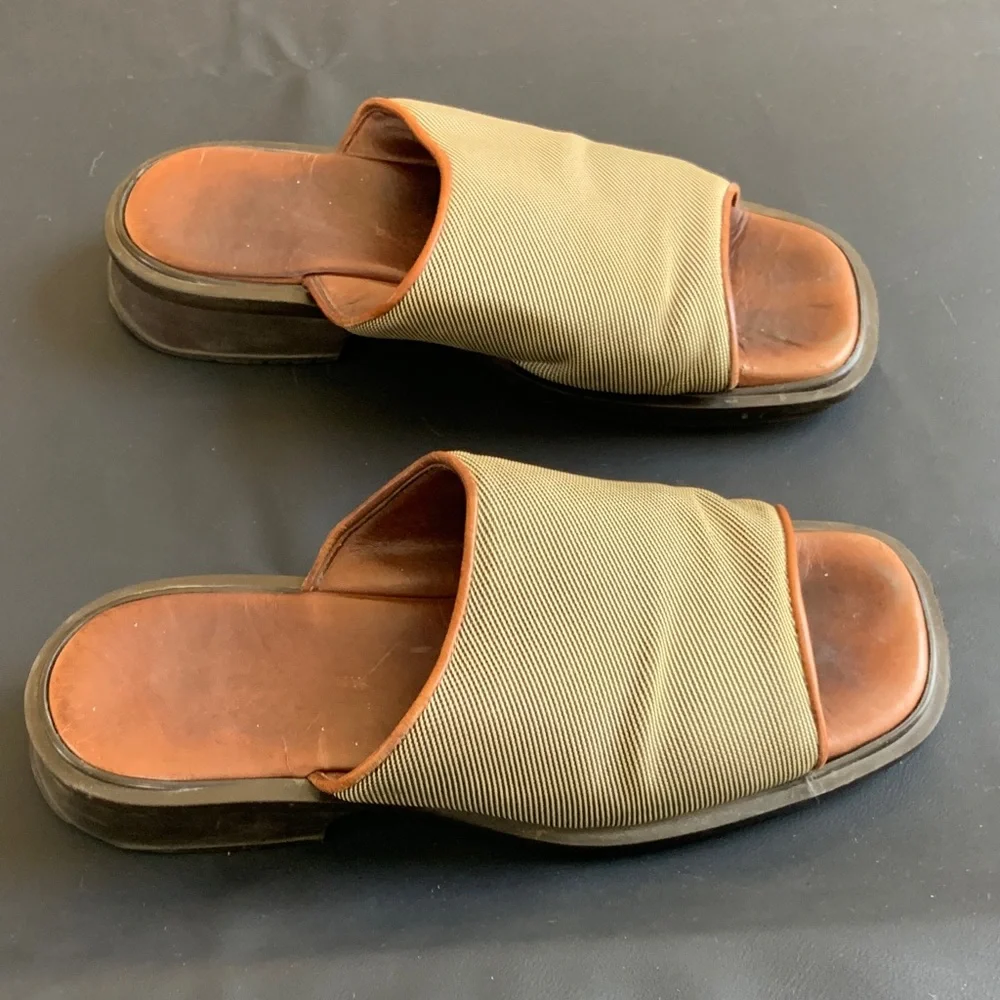 Made in Italy Leather Slide Sandals Neutral Tan Brown Cushioned Footbed Comfort